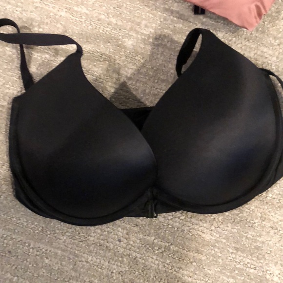 2 Victoria’s secret push up bra bundle - Picture 3 of 7